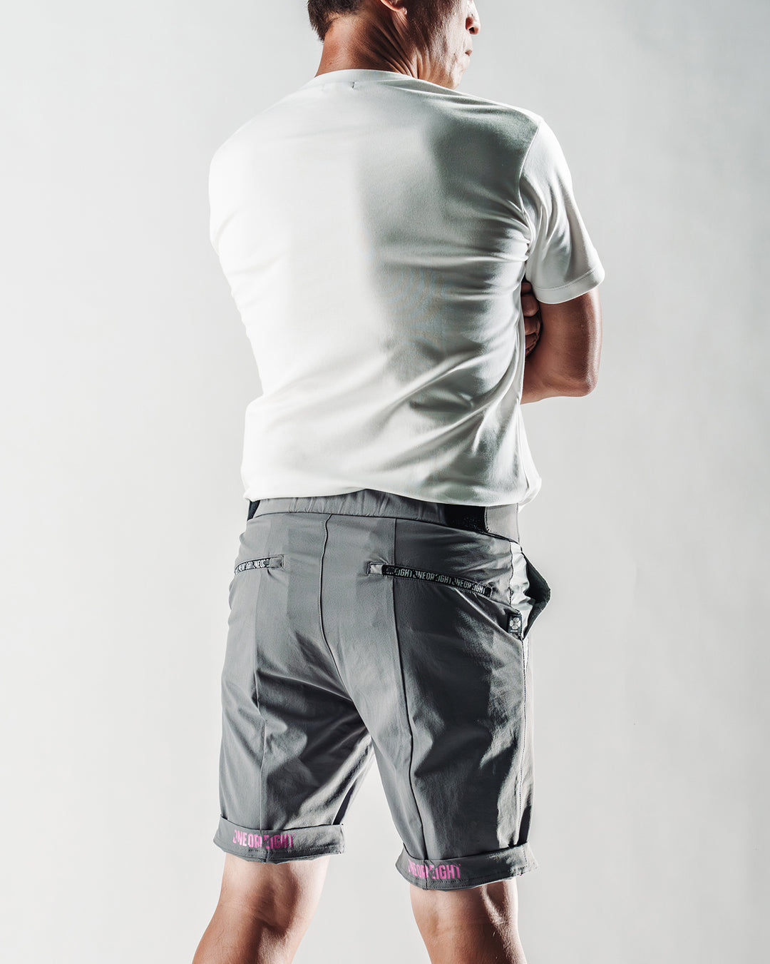 BALDO ONEOR EIGHT スラックスパンツ 230726_013_16_fix_720x.webp?v=